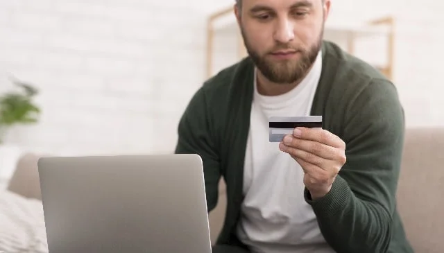 carte bancaire à débit différé