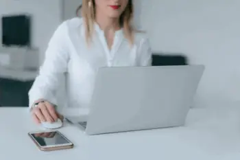 Préférer Banques En Ligne Aux Banques Traditionnels